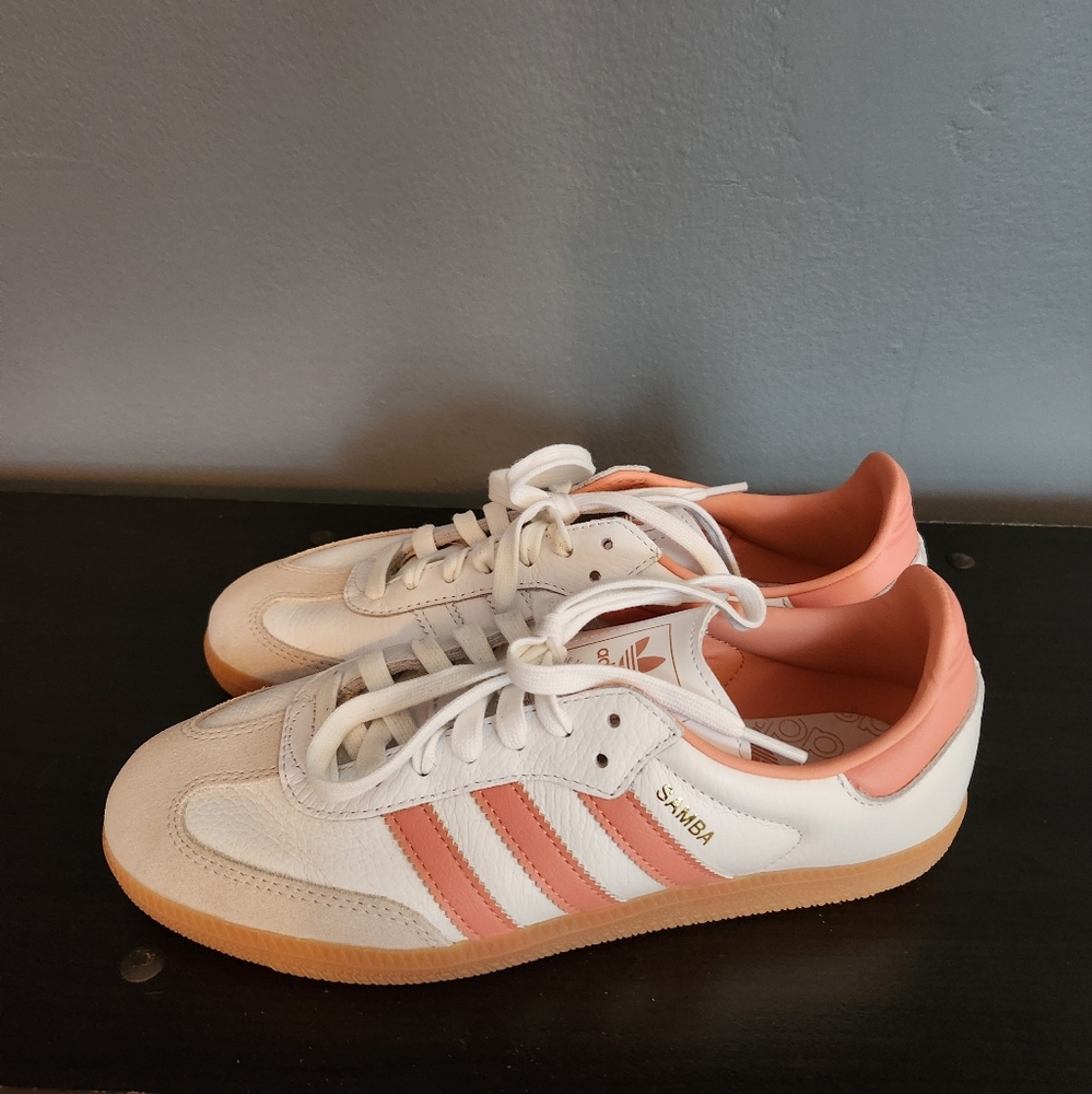 Adidas Samba OG Wonder clay pink, gum sole, size 8